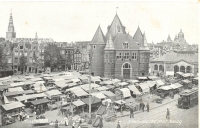 AMSTERDAM Nieuwmarkt met Waag 
